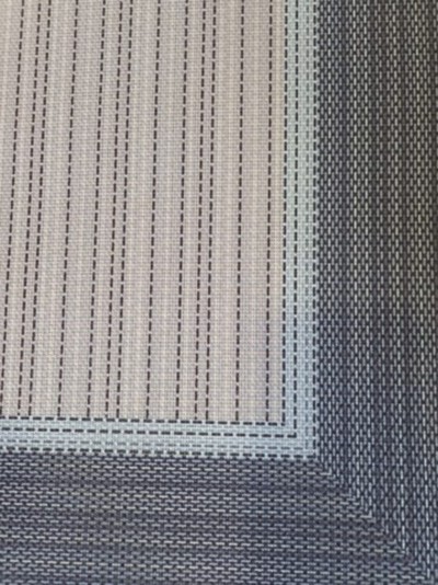 ALFOMBRA LISA DE P.V.C. BEIGE 4