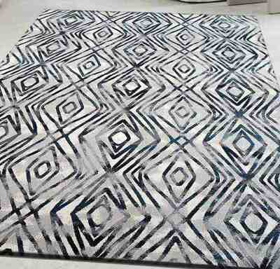 ALFOMBRA GEOMÉTRICA 339 GRIS