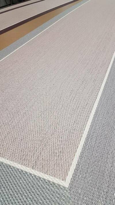 ALFOMBRA DE PVC A MEDIDA ACABADO CENEFA