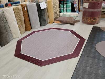 ALFOMBRA DE PVC OCTOGONAL ACABADO LÍNEA
